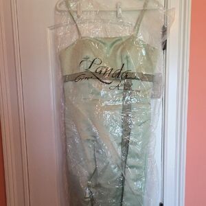 Landa Women’s Mint Green Wedding Dress